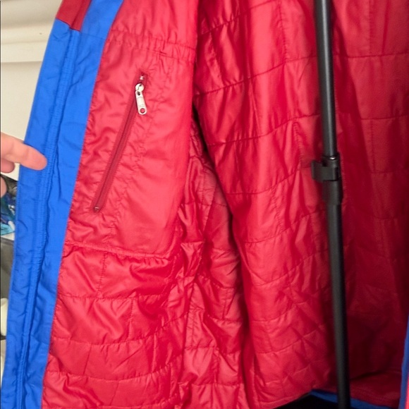 Patagonia Men's Vibrant Blue and Red Nano Waterproof Performance Jacket - Picture 4 of 6